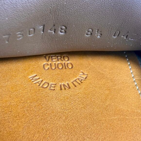 Gucci GG Supreme Leather Driver Loafer - Men’s 9 main image 9